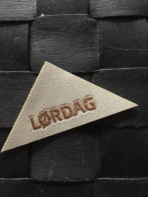 Labels / Lørdag / 2,5 x 5,5 cm