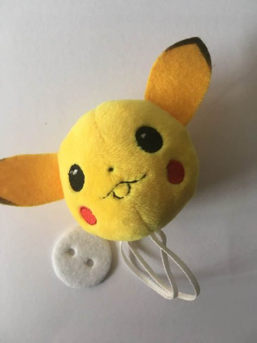 Plush pompom med Pokemon, Pikachu